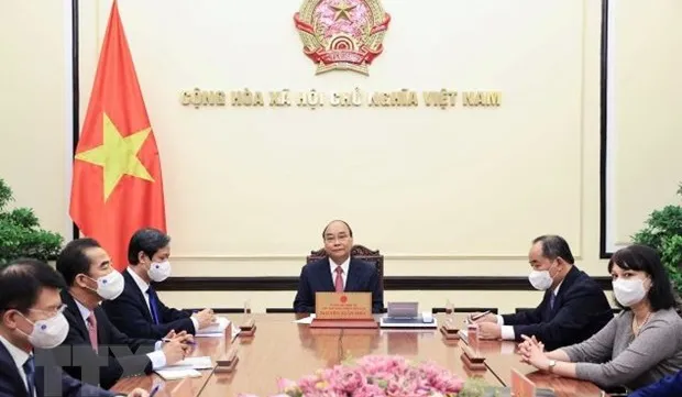 Vietnamese President holds phone talks with Romanian counterpart