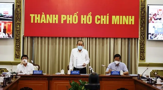 Ho Chi Minh City urged to make concentrated efforts as cases continue to rise