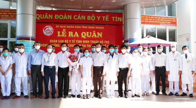 Localities continue to send medical workers to support Ho Chi Minh City’s COVID-19 fight