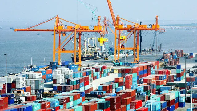 Master plan for Vietnam's seaports 2021-2030 released