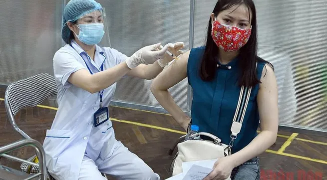 Hanoi expected to start economic recovery from September 15