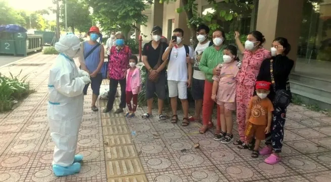 10,000 COVID-19 patients discharged from field hospital in Ho Chi Minh City