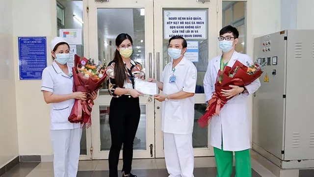 Việt Nam’s 32nd COVID-19 patient discharged, confirms will lead charity fund