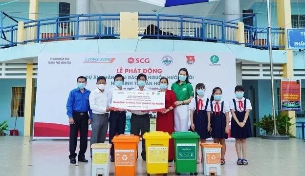 The young generation joins waste segregation challenges