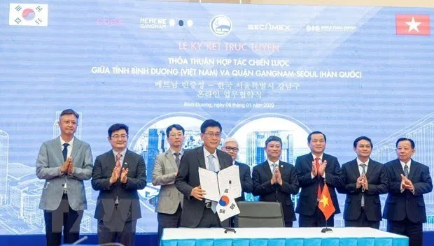 Binh Duong, Gangnam district sign strategic cooperation deal