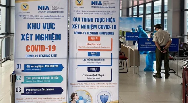 Noi Bai Airport halts rapid COVID-19 testing service