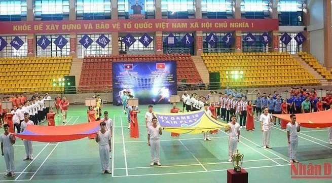 Cultural and sports exchange held for Vietnamese and Lao police forces