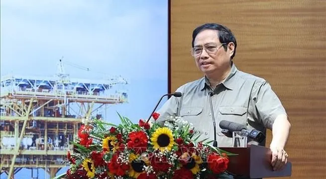 PM requests PetroVietnam ensure energy sufficiency