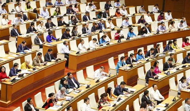 Legislators recommend due attention to income for public sector workers