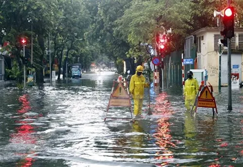 Forum spotlights urban resilience building through early warning