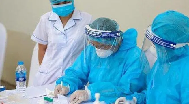 Vietnam records 582 new COVID-19 cases on October 21