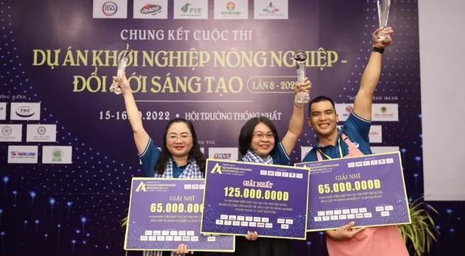 Straws made of rice win first prize in an agricultural start-up contest