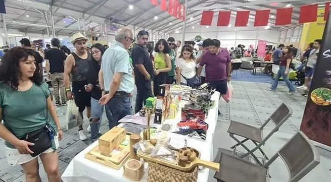 Vietnamese businesses attend International Fair of Santiago