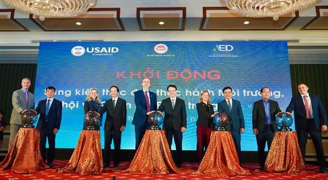 Vietnam, US begin new initiative to promote private sector-driven sustainable growth