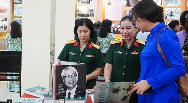 Exhibition commemorates 100th birth anniversary of late PM Vo Van Kiet