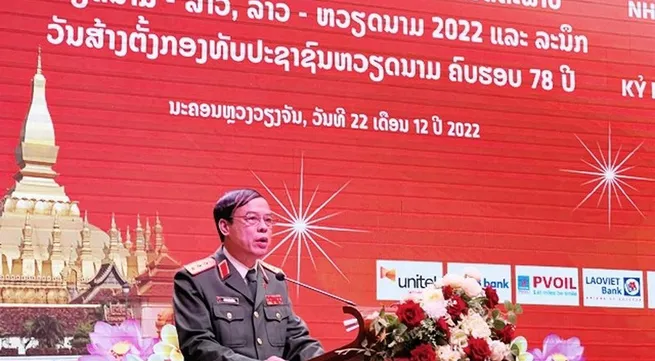 Vietnam, Laos tighten special solidarity