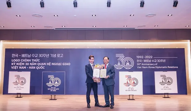 Winners of logo design contest marking 30 years of Vietnam-RoK ties announced