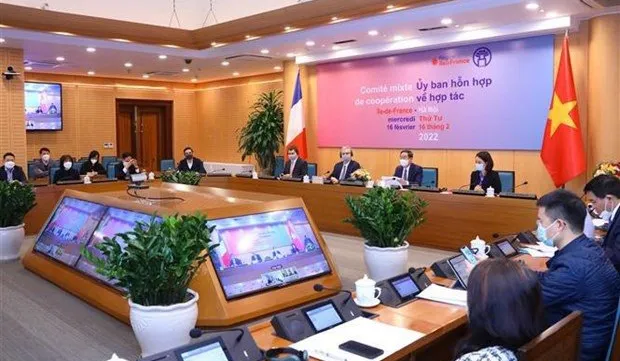 Hanoi, French region sign joint action programme for 2022 – 2025