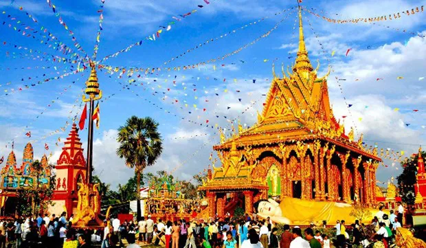 Prime Minister extends greetings on Khmer Chol Chnam Thmay festival