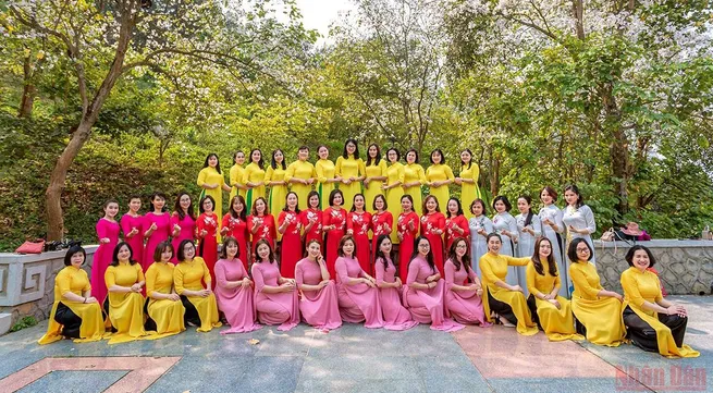 Women nationwide respond to ‘Ao Dai Week’