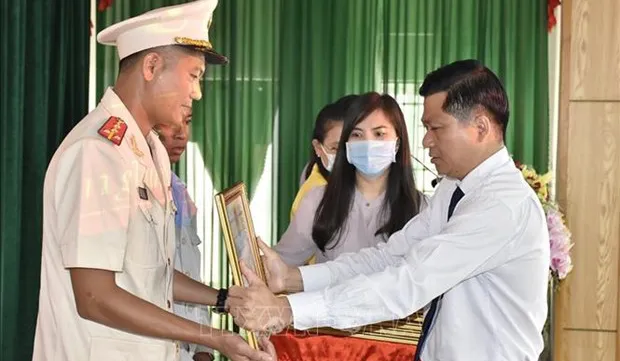 President bestows Bravery Order upon firefighter in Dong Nai