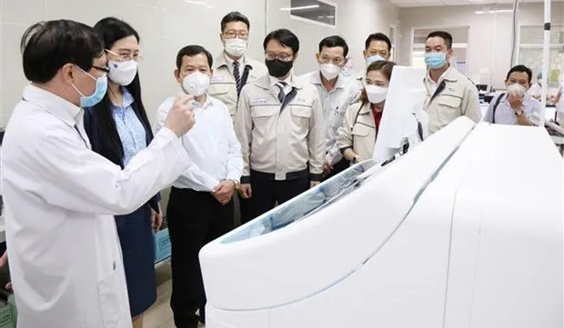 Quang Ngai hospitals receive medical supplies from RoK