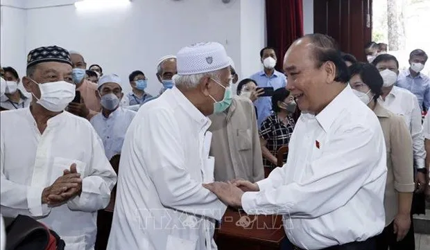 President meets Ho Chi Minh City voters