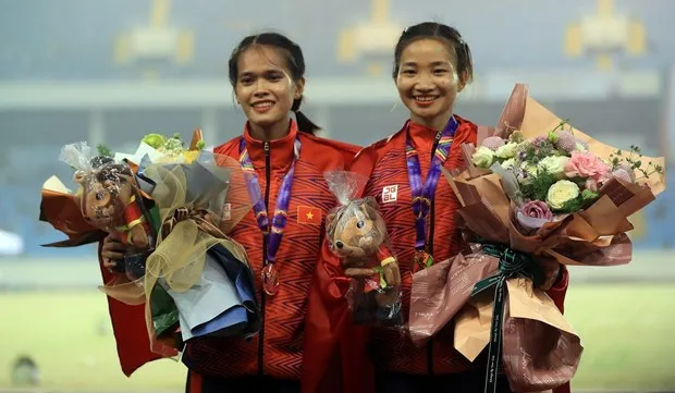 Vietnam temporarily leads medal tally at SEA Games 31