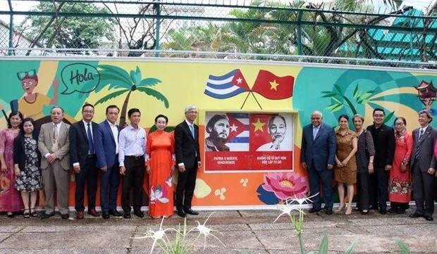 Mural reflecting Vietnam-Cuba relations unveiled in Ho Chi Minh City