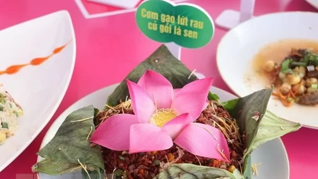 Dong Thap sets World Record for making 200 lotus-based dishes
