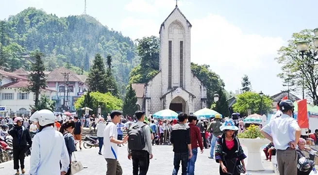 Sa Pa welcomes 98,000 visitors during national holiday