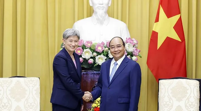 President receives Australian Minister for Foreign Affairs