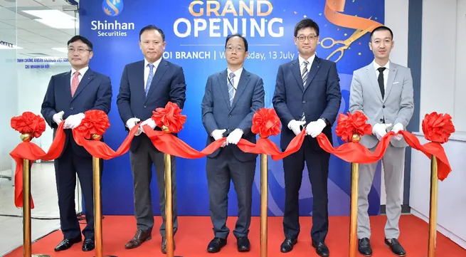 Shinhan Securities Vietnam launches new branch in Hanoi