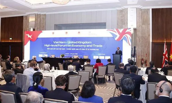 NA Chairman attends Vietnam-UK high-level forum on economy, trade