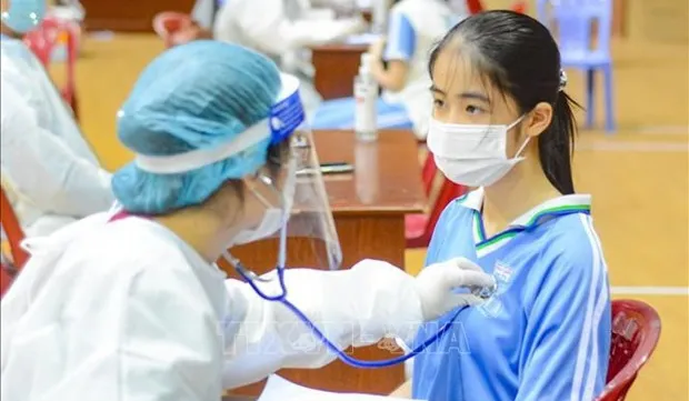 Vietnam confirms 1,039 new COVID-19 cases