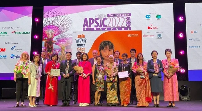 108 Military Central Hospital receives Asia Pacific Hand Hygiene Excellence Award & Innovation Award