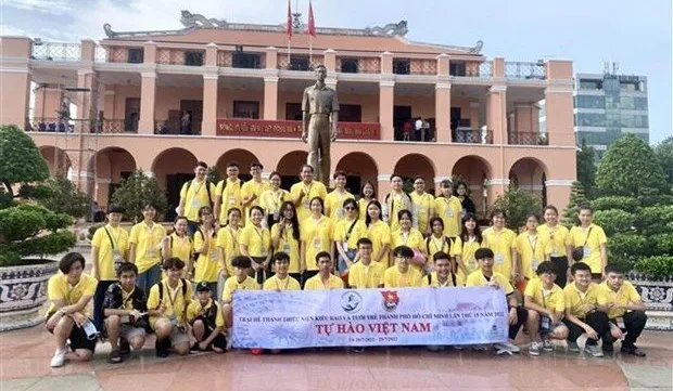 Summer camp opens for overseas Vietnamese youths