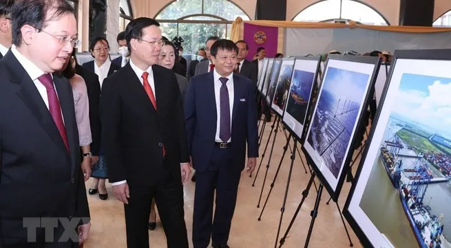 Photos featuring Vietnam’s beauty on display in Laos