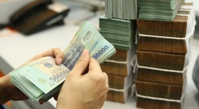 Vietnam’s public debt decreases significantly