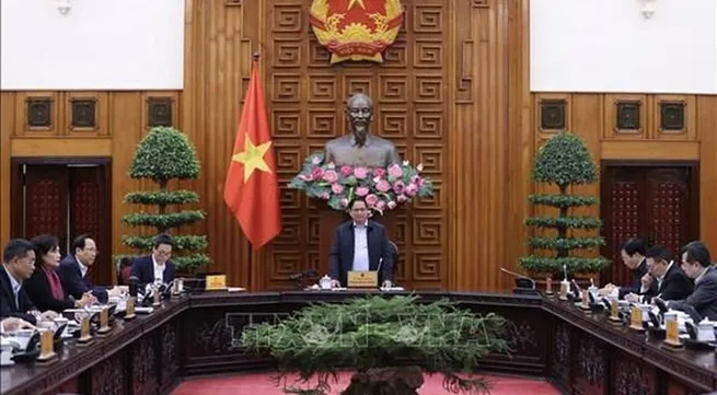 Gov’t officials discuss macro-economic, fiscal, and monetary policies