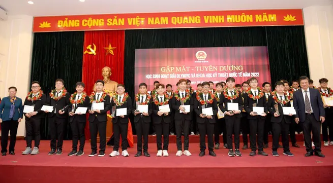 Vietnamese students honoured for outstanding results at international Olympiads