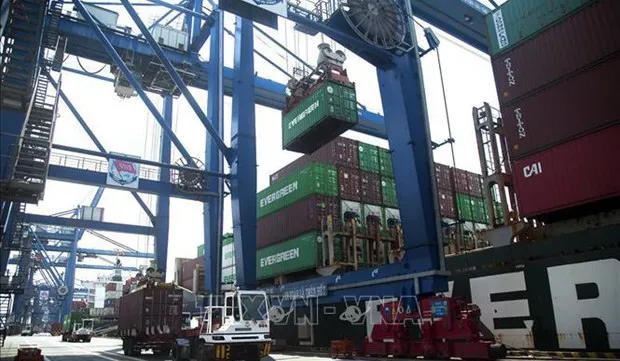 Intertwined opportunities, challenges for Vietnam’s economy in 2023