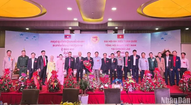 General Association of Vietnamese People in Laos has new leadership