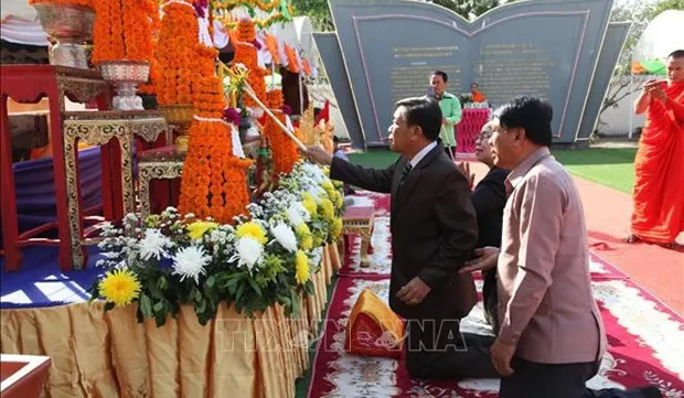 Respects paid to martyrs of Laos-Vietnam combat alliance