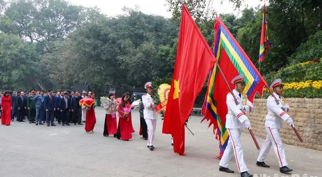 Incense offered to commemorate Hung Kings on Tet occasion