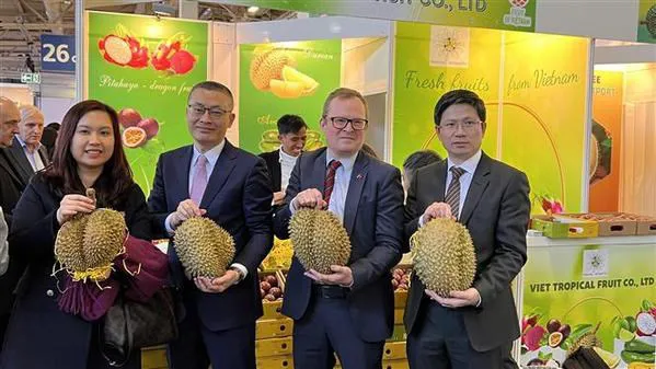 Vietnamese fruits promoted at Berlin exhibition