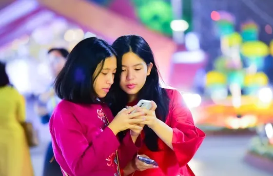 2023 Nguyen Hue Flower Street opens