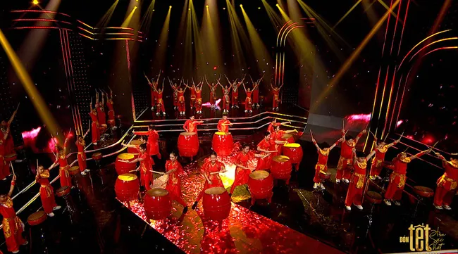 Celebrate Tet with VTV 2023: Vietnamese Paintings - A Colorful Vietnamese Image