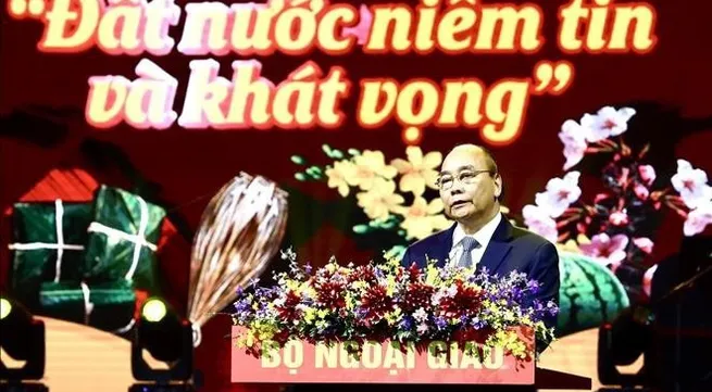 President urges overseas Vietnamese to promote solidarity and contribute to national development