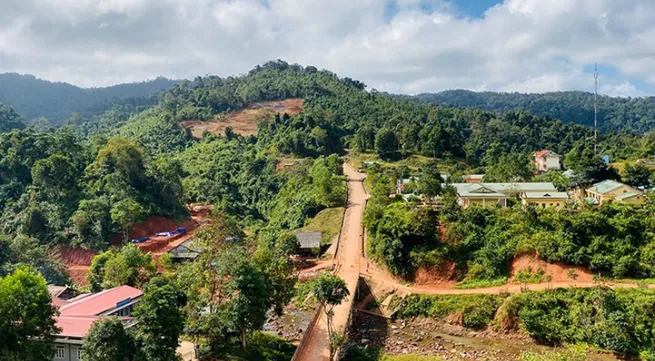 Quang Binh reopens Ca Roong sub-border gate